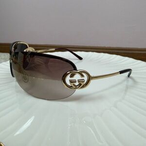 GUCCI | interlocking GG2773/S J5GNH brown & gold Sunglasses vintage